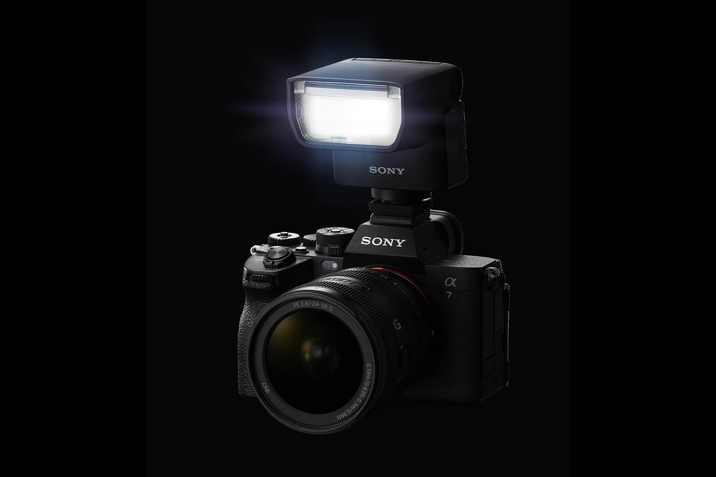 Imagine de produs cu GN28 atașat la ILCE-7M4