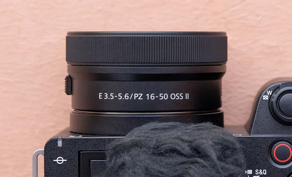 E PZ 16-50mm F3.5-5.6 OSS II | Sony Romania