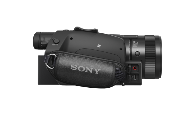 SONY FDR-AX700 FDRAX700BCXE35 （海外モデル） FDRAX700B.CEE | Cumpără CAMERĂ VIDEO HDR 4K FDR-AX700 & vezi preț