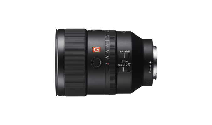 SONY FE 135mm F1.8 GM レンズ　SEL135F18GM SEL135F18GM.SYX | Cumpără FE 135mm F1.8 GM & vezi preț | Sony Romania