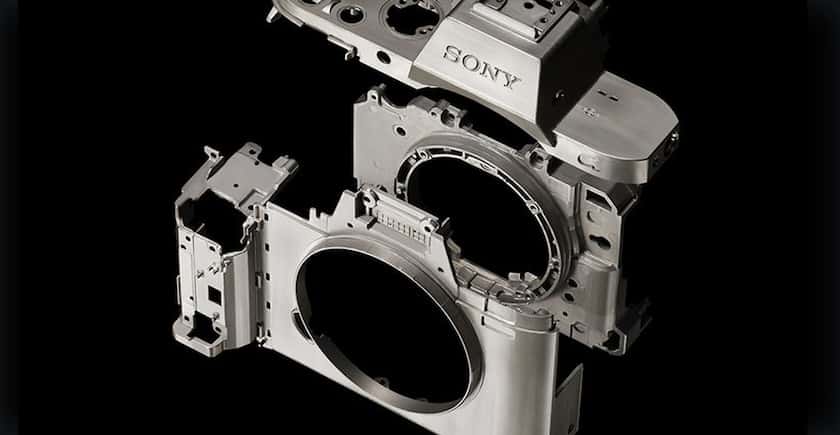 Cameră Full Frame cu stabilizarea imaginii pe 5 axe | ILCE-7M2
