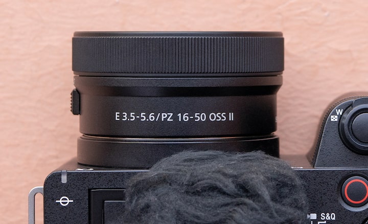 E PZ 16-50mm F3.5-5.6 OSS II | Sony Romania
