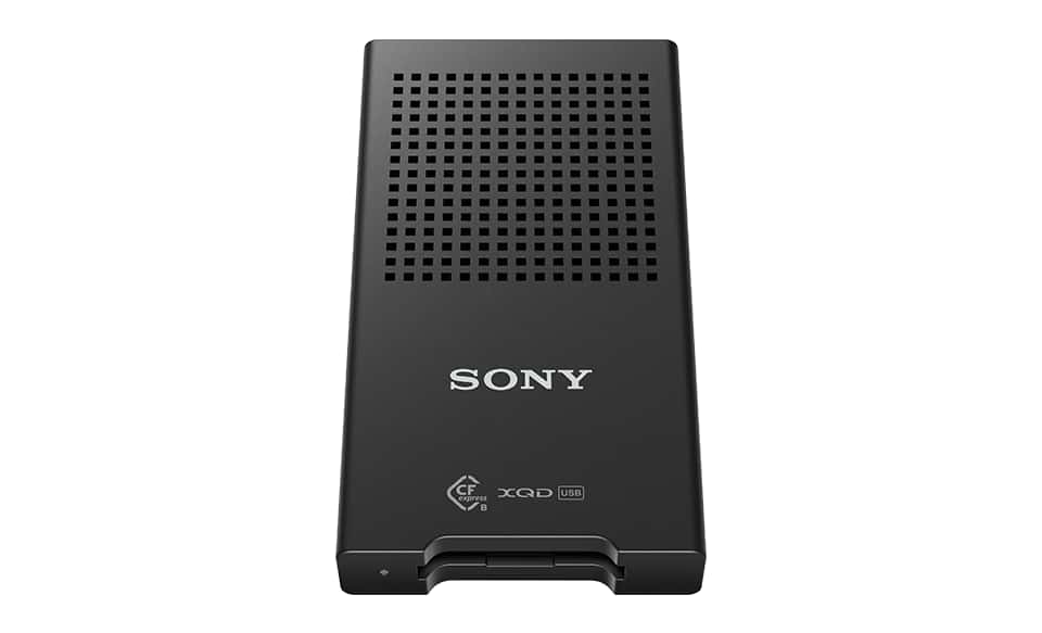 Card de memorie CFexpress de tip B din seria CEB-G | Sony Romania